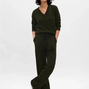 Gap Cashsoft Sweater